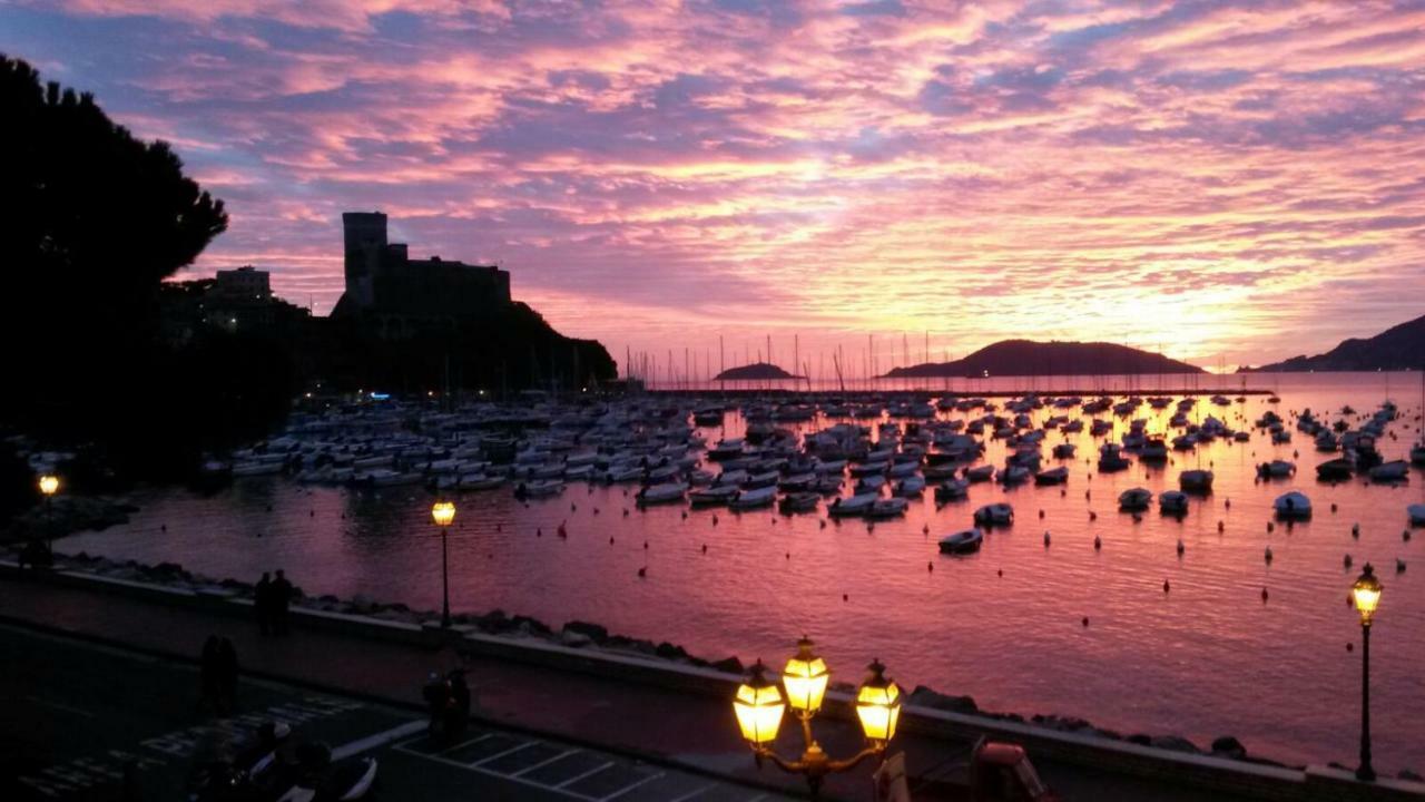 Casa Vacanze Armanda-Suite Lerici Ngoại thất bức ảnh